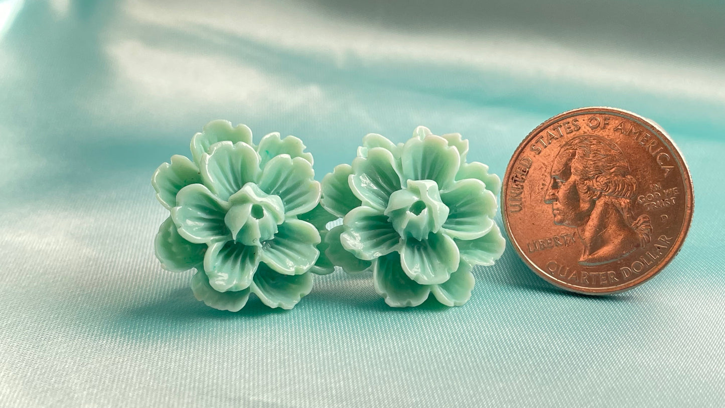 Sea foam green flowers