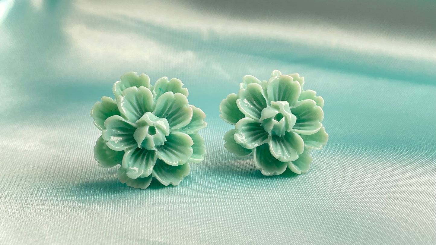Sea foam green flowers