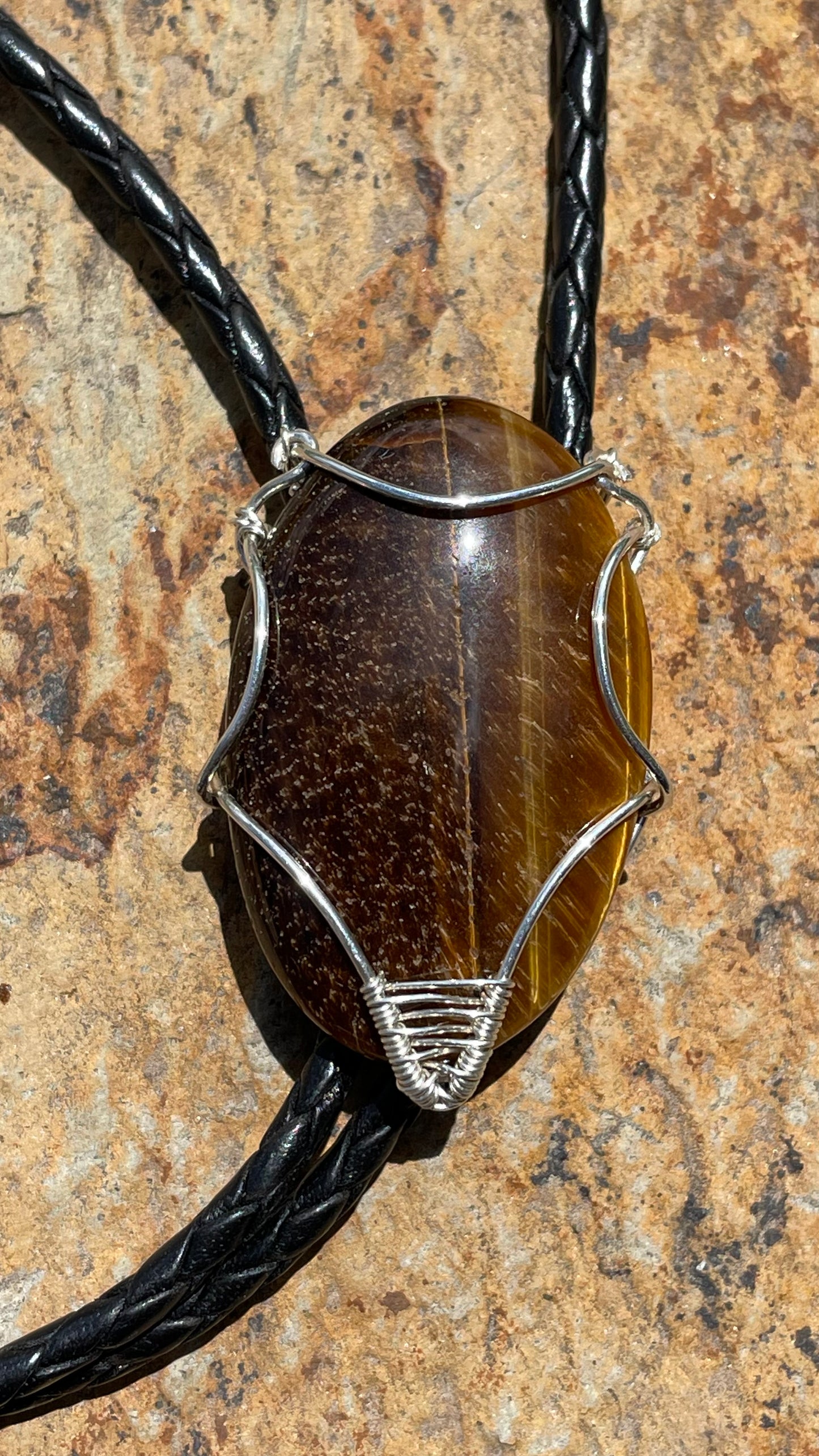 Looped Tiger Eye