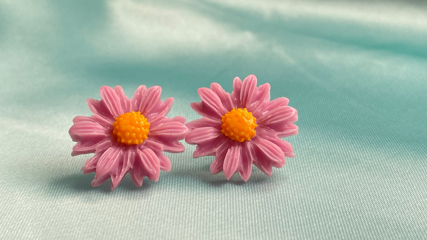 Daisy flowers